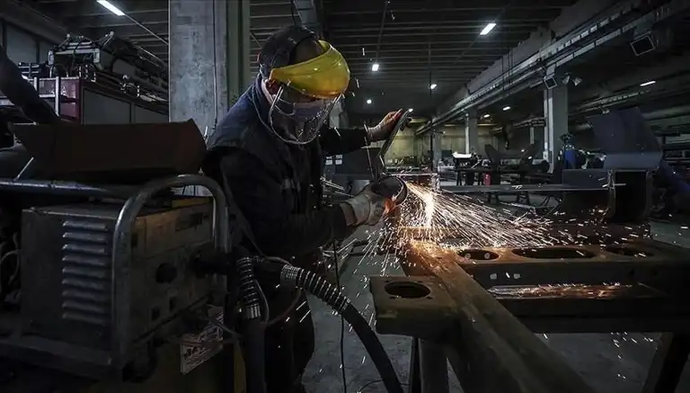 Kasım Reel Kesim Güveni: Hafif Yükseliş, Belirsizlikler Devam Ediyor
